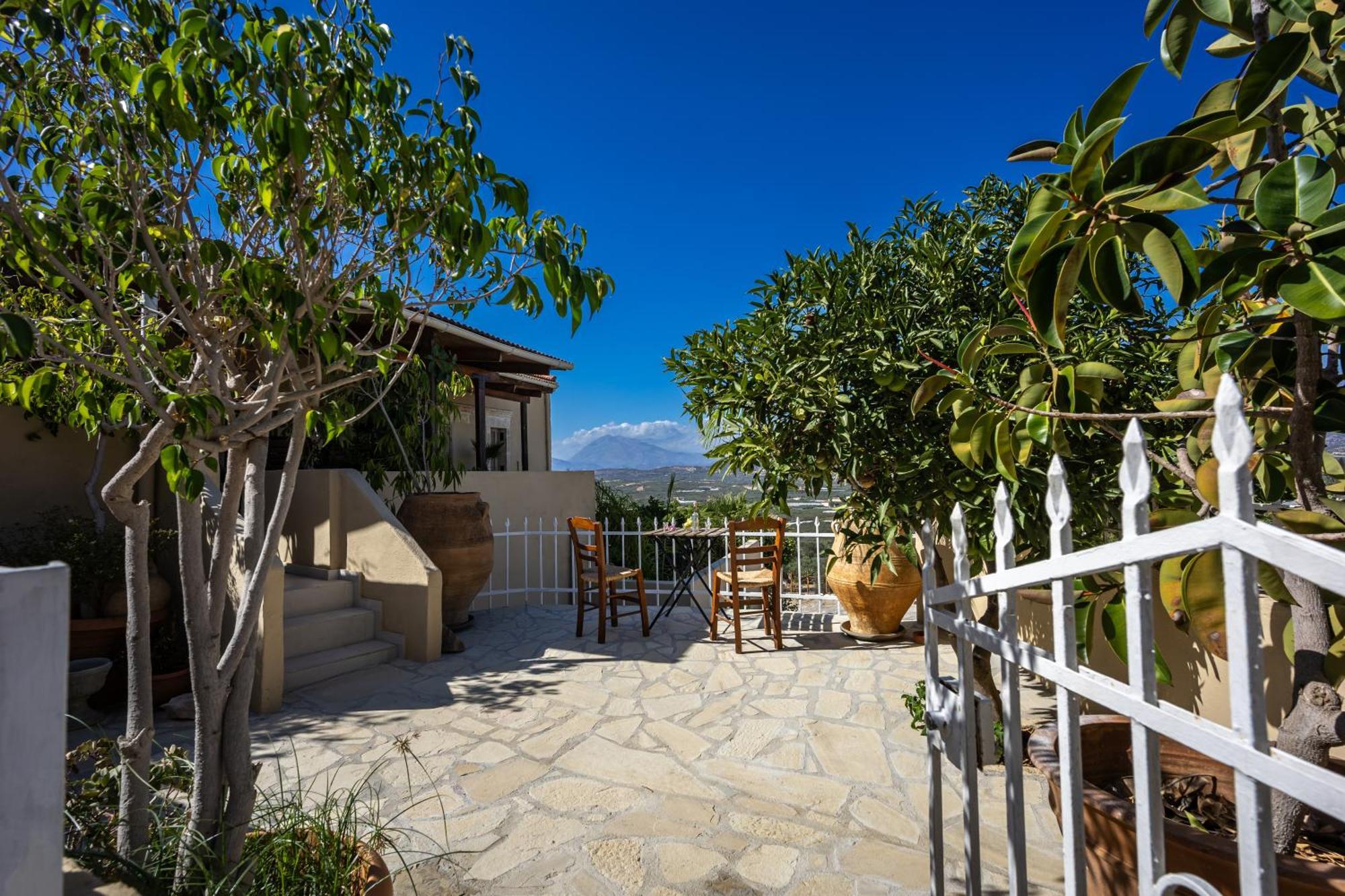 Serenity View - Traditional Village Apartment Kouses Экстерьер фото
